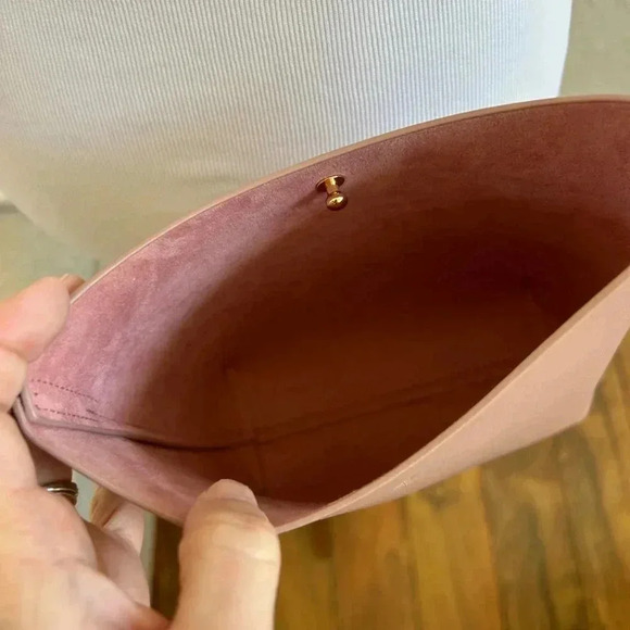 Samara Blush Crossbody Bag - Picture 6 of 8